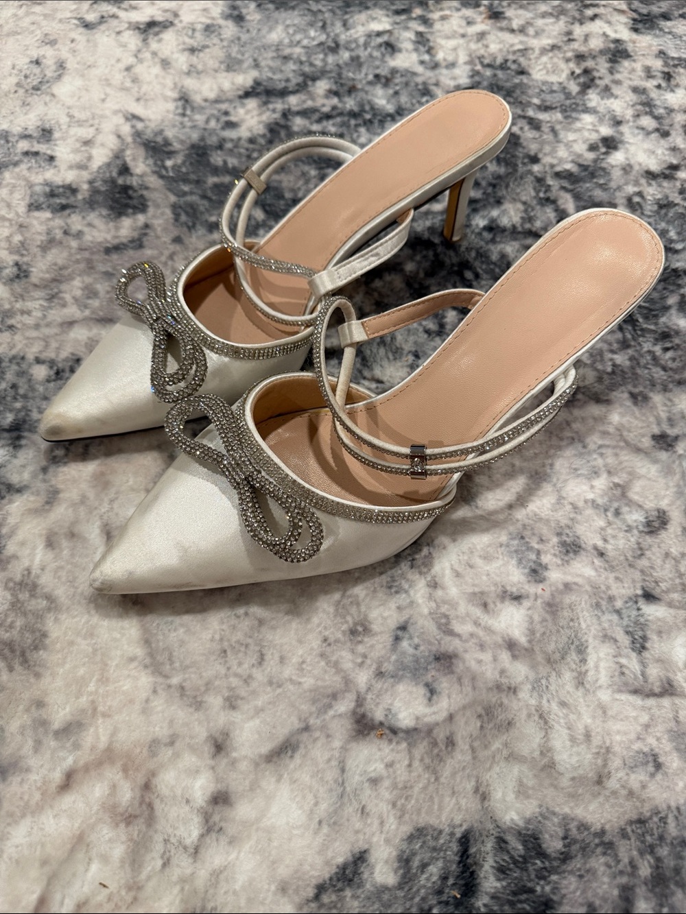 Elegant Silver Pointed-Toe Slingback Heels with Crystal Bow